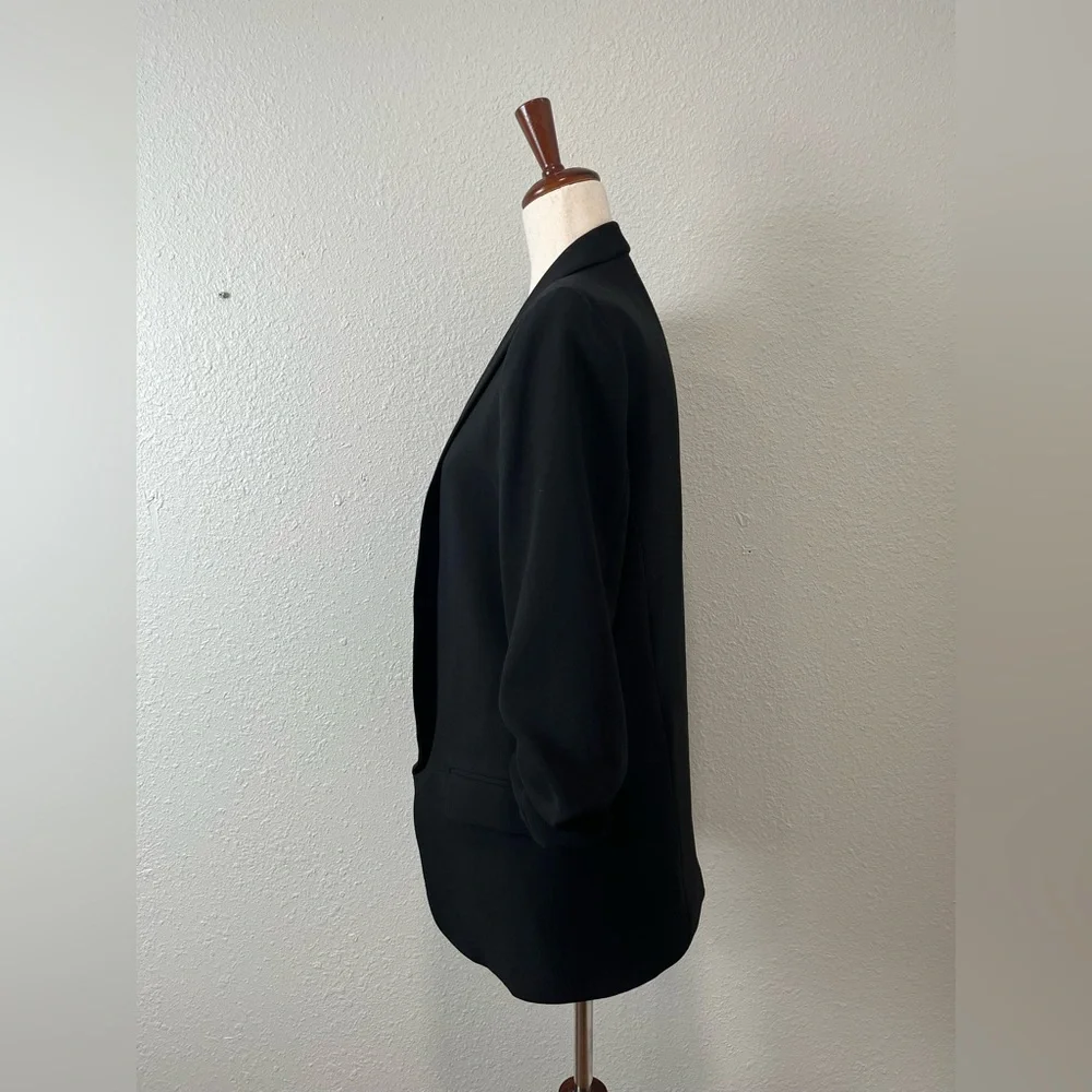 Zara Oversizes Black Blazer Size XS